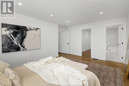 636 Grand Marais Road, Windsor, ON - Indoor Photo Showing Bedroom