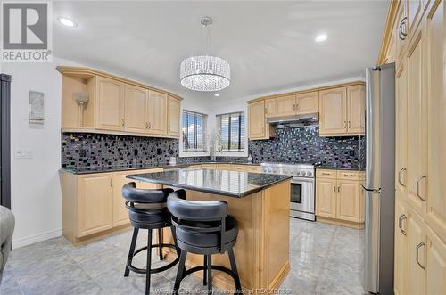 6060 Catherine Duransky Drive, Essex, ON - Indoor Photo Showing Kitchen