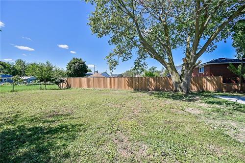 170 Cedardale Avenue, Stoney Creek, ON - Outdoor