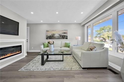 170 Cedardale Avenue, Stoney Creek, ON - Indoor Photo Showing Living Room With Fireplace