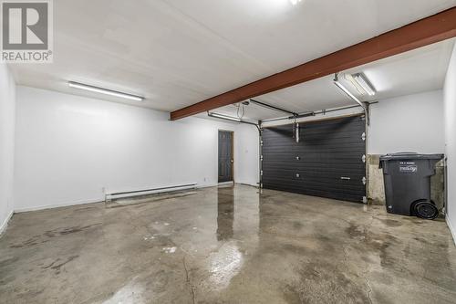 22 Clevedon Crescent, Paradise, NL - Indoor Photo Showing Garage