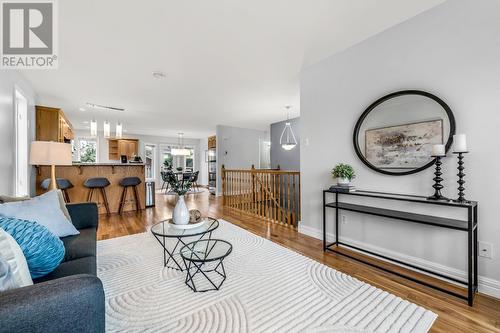 22 Clevedon Crescent, Paradise, NL - Indoor Photo Showing Living Room