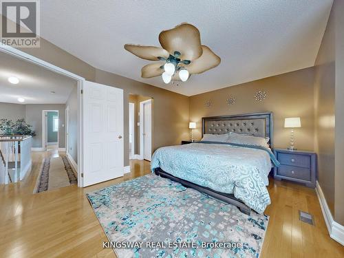 1970 Mill Street, Innisfil (Alcona), ON - Indoor Photo Showing Bedroom