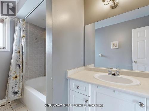 1970 Mill Street, Innisfil (Alcona), ON - Indoor Photo Showing Bathroom