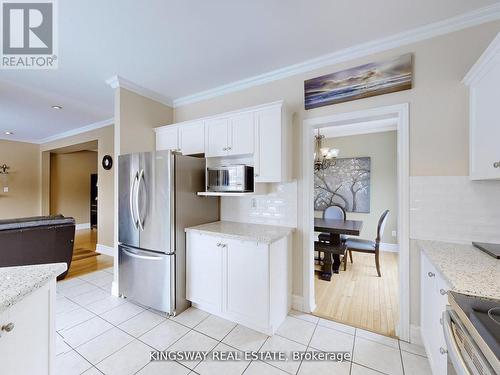 1970 Mill Street, Innisfil (Alcona), ON - Indoor Photo Showing Kitchen