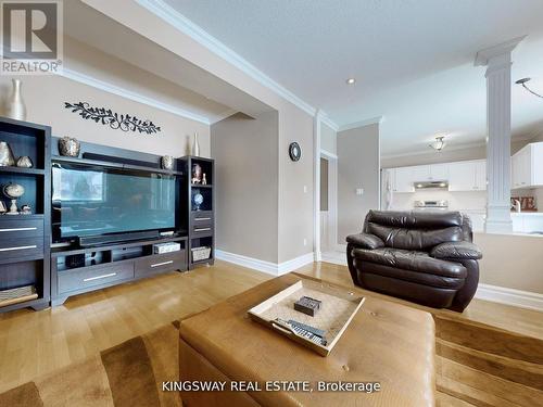 1970 Mill Street, Innisfil (Alcona), ON - Indoor Photo Showing Living Room