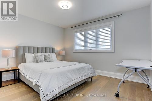 295 Elgin Mills Road W, Richmond Hill (Mill Pond), ON - Indoor Photo Showing Bedroom