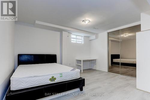 295 Elgin Mills Road W, Richmond Hill (Mill Pond), ON - Indoor Photo Showing Bedroom