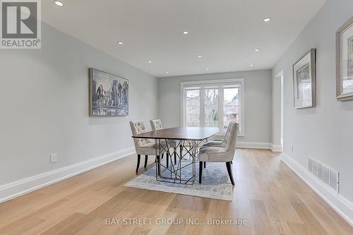 295 Elgin Mills Road W, Richmond Hill (Mill Pond), ON - Indoor Photo Showing Dining Room