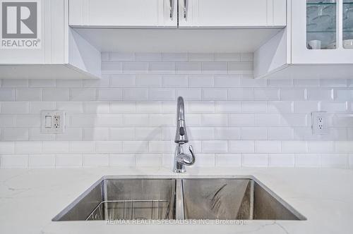 34 Peach Drive, Brampton, ON - Indoor Photo Showing Kitchen With Double Sink