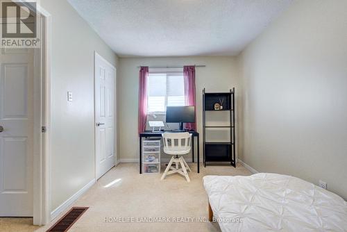 1537 Queensbury Crescent, Oakville (College Park), ON - Indoor Photo Showing Bedroom