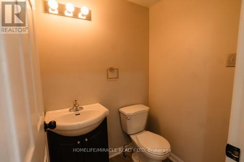 84 Dunlop Court, Brampton, ON - Indoor Photo Showing Bathroom