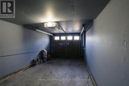 84 Dunlop Court, Brampton, ON - Indoor Photo Showing Garage