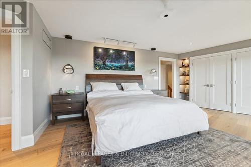 7286 Bell School Line, Milton (Nelson), ON - Indoor Photo Showing Bedroom