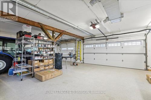 7286 Bell School Line, Milton (Nelson), ON - Indoor Photo Showing Garage