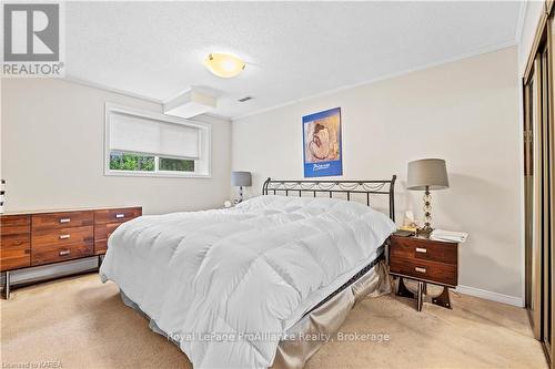 862 Kilburn Street, Kingston (South Of Taylor-Kidd Blvd), ON - Indoor Photo Showing Bedroom