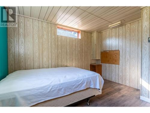 535 Arbutus Street, Chase, BC - Indoor Photo Showing Bedroom