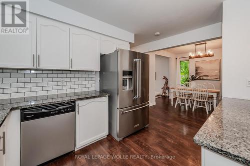 1733 Franklin Boulevard, Cambridge, ON - Indoor Photo Showing Kitchen With Stainless Steel Kitchen