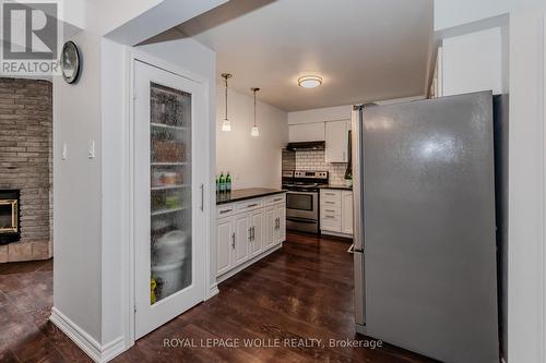 1733 Franklin Boulevard, Cambridge, ON - Indoor Photo Showing Kitchen