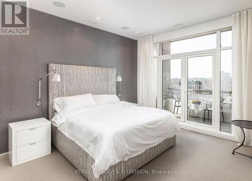 1602 - 68 Yorkville Avenue, Toronto (Annex), ON - Indoor Photo Showing Bedroom