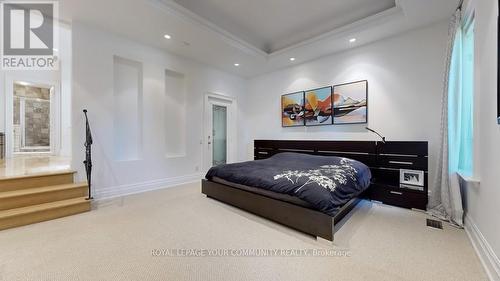 43 Denham Drive, Richmond Hill, ON - Indoor Photo Showing Bedroom