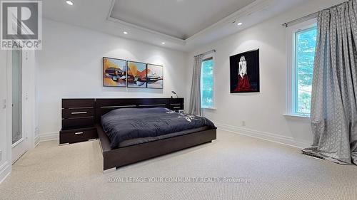 43 Denham Drive, Richmond Hill, ON - Indoor Photo Showing Bedroom