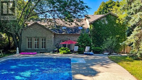 43 Denham Drive, Richmond Hill, ON - Outdoor