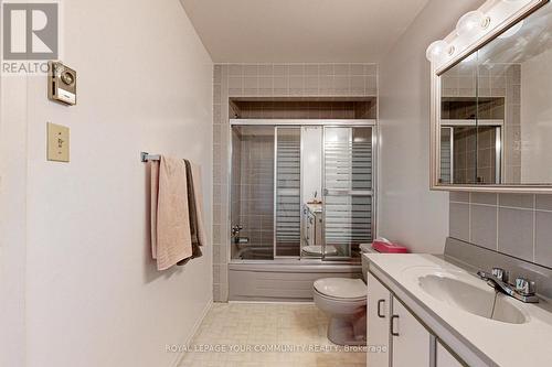 196 Pleasant Boulevard, Georgina, ON - Indoor Photo Showing Bathroom