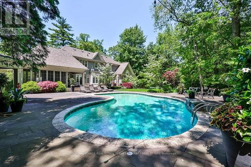 1600 Jalna Avenue, Mississauga (Lorne Park), ON - Outdoor With In Ground Pool