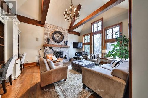 1600 Jalna Avenue, Mississauga (Lorne Park), ON - Indoor Photo Showing Living Room With Fireplace