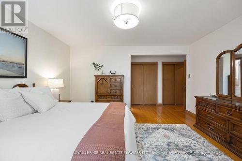 88 Waterford Drive, Toronto (Willowridge-Martingrove-Richview), ON - Indoor Photo Showing Bedroom