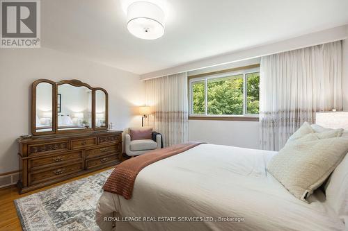 88 Waterford Drive, Toronto (Willowridge-Martingrove-Richview), ON - Indoor Photo Showing Bedroom