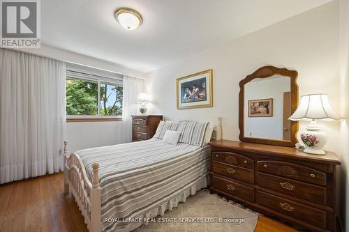 88 Waterford Drive, Toronto (Willowridge-Martingrove-Richview), ON - Indoor Photo Showing Bedroom