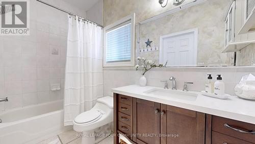 308 Metro Road N, Georgina, ON - Indoor Photo Showing Bathroom