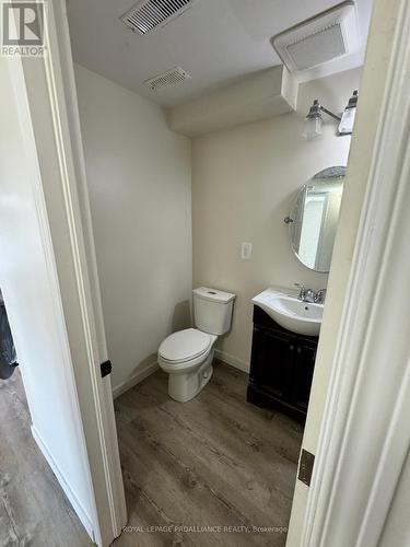 3 Clifford Street, Belleville, ON - Indoor Photo Showing Bathroom