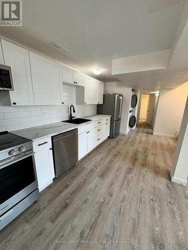 3 Clifford Street, Belleville, ON - Indoor Photo Showing Kitchen