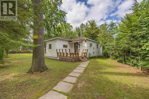 34 Nancy Street, Wasaga Beach, ON - Outdoor With Deck Patio Veranda