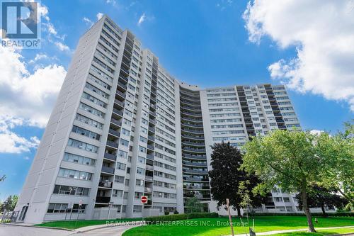 907 - 530 Lolita Gardens, Mississauga (Mississauga Valleys), ON - Outdoor With Facade