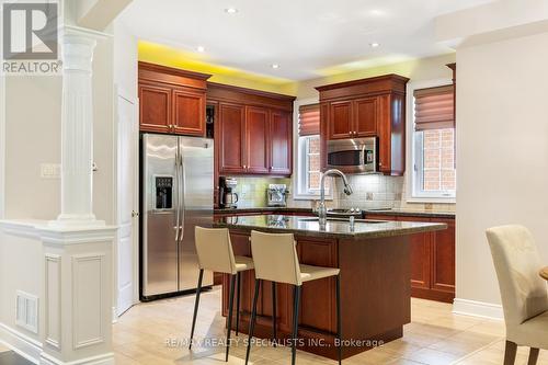 1593 Hallstone Road, Brampton, ON - Indoor Photo Showing Kitchen With Upgraded Kitchen