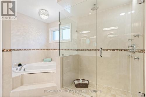 1593 Hallstone Road, Brampton, ON - Indoor Photo Showing Bathroom