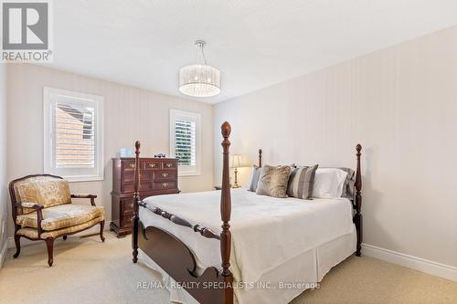 1593 Hallstone Road, Brampton, ON - Indoor Photo Showing Bedroom