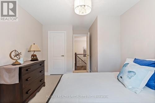 1593 Hallstone Road, Brampton, ON - Indoor Photo Showing Bedroom