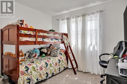 263 Bowen Drive, Peterborough (Northcrest), ON - Indoor Photo Showing Bedroom