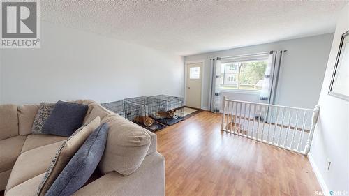 1109 Main Street, Moosomin, SK - Indoor Photo Showing Living Room