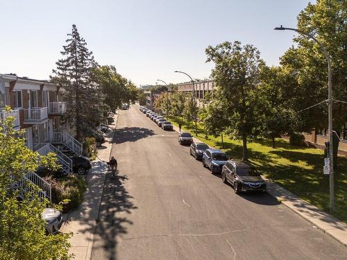 Street - 9211  - 9213 8E Avenue, Montréal (Villeray/Saint-Michel/Parc-Extension), QC - Outdoor