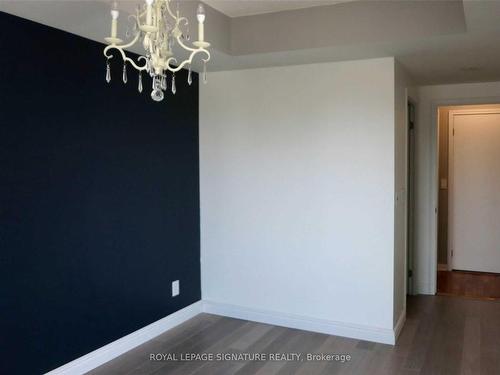 204-1801 Bayview Ave, Toronto, ON - Indoor Photo Showing Other Room