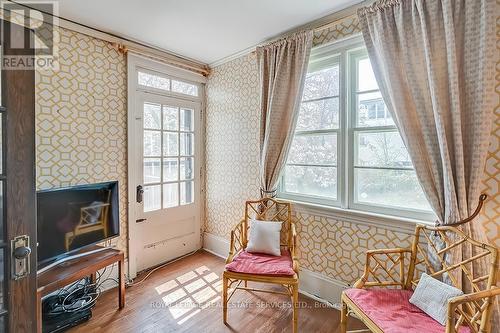 200 William Street, Oakville, ON - Indoor Photo Showing Living Room With Fireplace