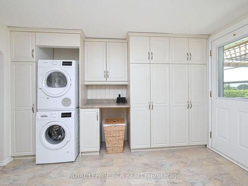 6438 9Th Line, New Tecumseth, ON - Indoor Photo Showing Laundry Room