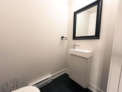 Powder room - 