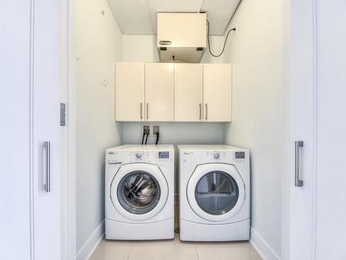 Salle de lavage - Ph2204-1225 Boul. Robert-Bourassa, Montréal (Ville-Marie), QC - Indoor Photo Showing Laundry Room